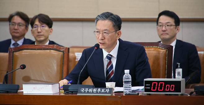 정성호 법무부 장관 후보자가 16일 서울 여의도 국회 법제사법위원회에서 열린 인사청문회에서 질의에 답하고 있다. /뉴시스