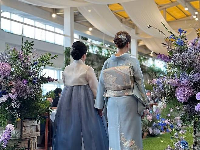 한국의 한 기모노 대여 업체가 한국에서 결혼하는 일본인이나 그 가족을 위해 기모노를 빌려준다고 홍보하는 사진. /기모노온코리아 홈페이지 캡처