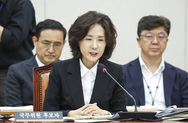 이진숙 사회부총리 겸 교육부 장관 후보자가 16일 서울 여의도 국회 교육위원회에서 열린 인사청문회에서 의원들의 질문에 답하고 있다. 2025.07.16.뉴시스