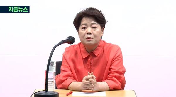 ▲윤희숙 국민의힘 혁신위원장이 16일 오후 서울 여의도 국민의힘 당사에서 나경원 윤상현 송언석 장동혁 의원을 향해 거취를 밝히라고 촉구하고 있다. 사진=KBS 영상 갈무리