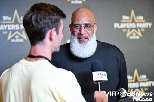 토니 클락 선수노조 사무총장은 샐러리캡에 대한 반대 의사를 분명히 했다. 사진=ⓒAFPBBNews = News1