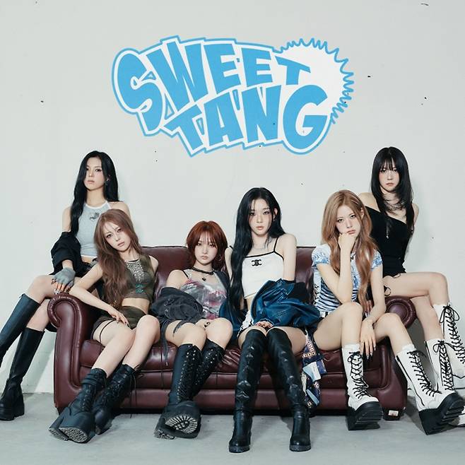 이프아이는 데뷔 앨범 이후 3개월 만에 초고속 컴백했다. 하이헷엔터테인먼트 제공