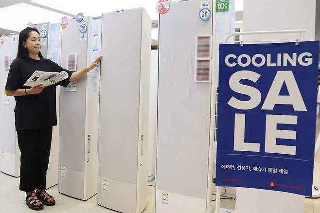 자신이 사용하는 에어컨의 특성을 먼저 파악하는 것이 중요하다. 정확한 정보에 기반한 사용 습관이 필요하다. 롯데하이마트