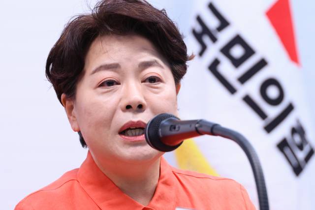 기자간담회 하는 윤희숙 혁신위원장. 연합뉴스