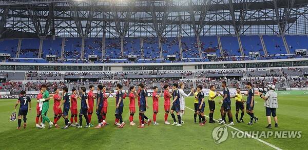 비어있는 관중석. ⓒ연합뉴스