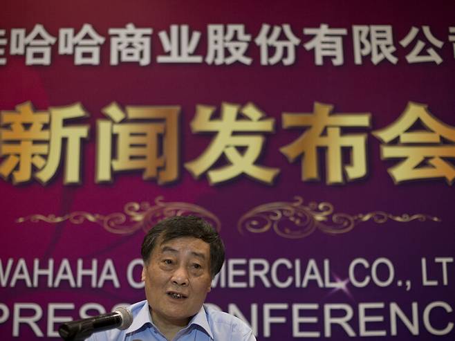 중국 와하하그룹 창업자 쭝칭허우 회장. AP 연합뉴스