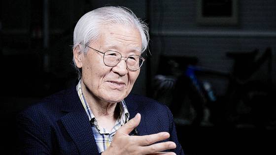 지난달 30일 조갑제(80) 조갑제닷컴 대표가 중앙일보 VOICE팀과 인터뷰하고 있다.