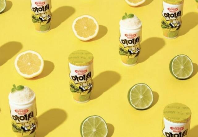 얼려먹는 야쿠르트 레몬&라임. 사진=hy