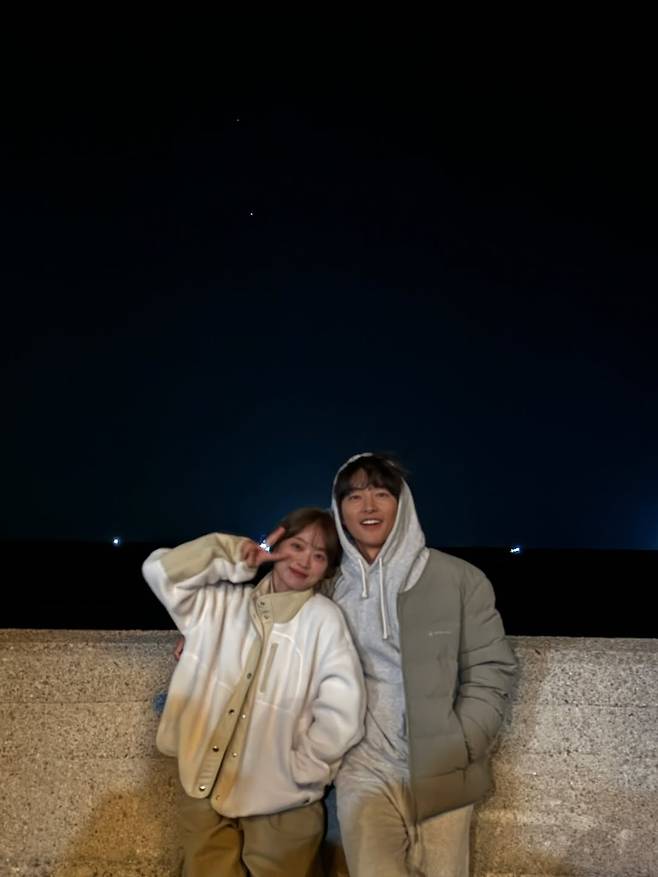 송중기 인스타그램 캡처.