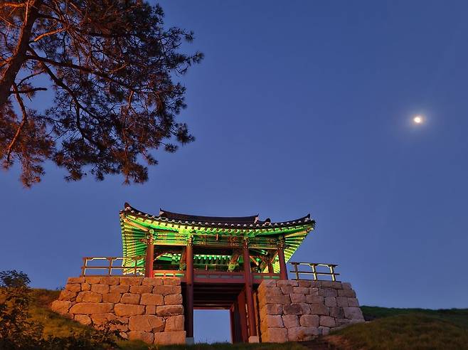 서천읍성 야경 [서천군 제공. 재판매 및 DB 금지]