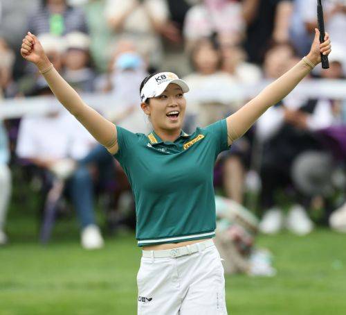 장타자 방신실은 국내를 넘어 세계랭킹 1위를 꿈꾸고 있다. 사진제공=KLPGA