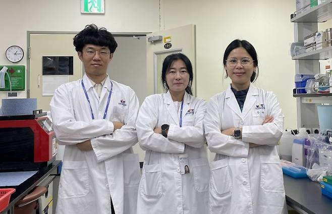 국가독성과학연구소 연구팀이 실내공기에 부유하는 세균·곰팡이 등 미생물이 건강에 미치는 위해성을 평가하고 과학적 안전기준을 제시했다. 국가독성과학연구소 제공