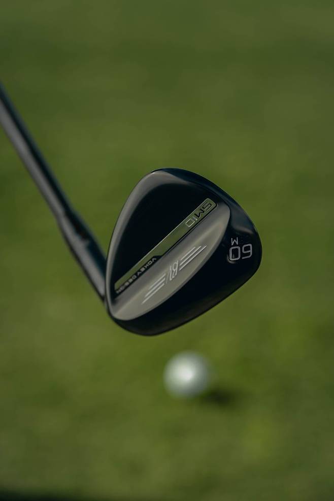 타이틀리스트, 보키 디자인 SM10 블랙 베이퍼 한정판 웨지.타이틀리스트 제공