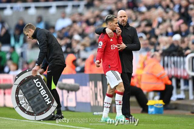 안토니와 에릭 텐 하흐 감독./게티이미지코리아