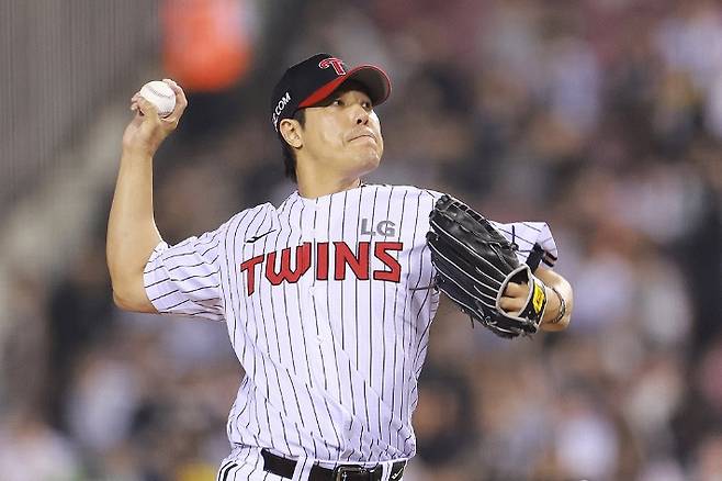 전반기 LG 불펜의 핵심 역할을 해낸 우완 베테랑 김진성. 연합뉴스