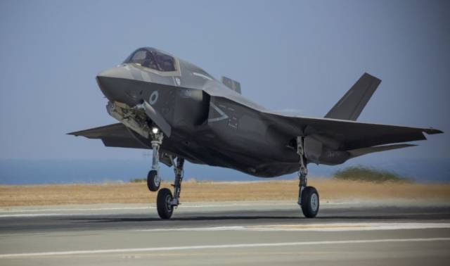 영국 키프로스 공군기지의 F-35B 라이트닝. 연합뉴스