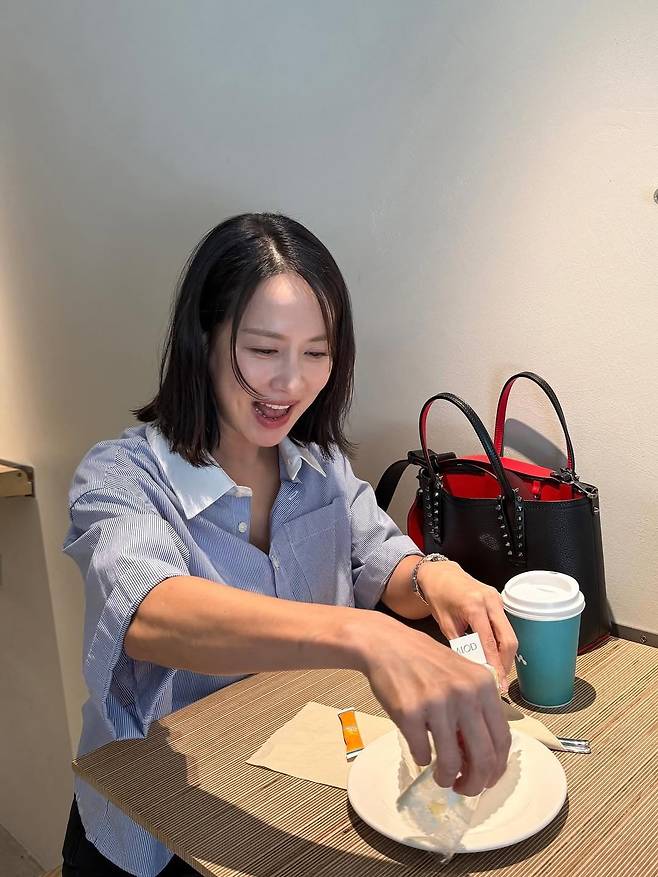 사진 = 조여정 인스타그램