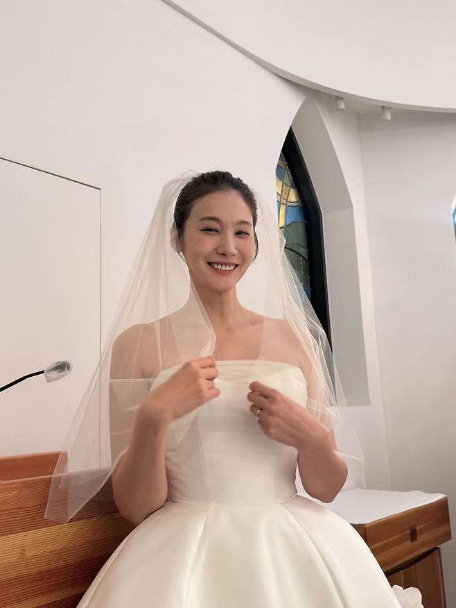 사진 = 유인영 인스타그램