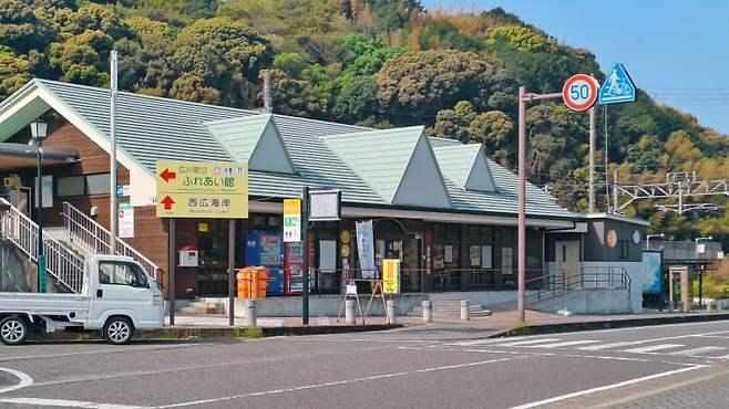 1d94f308ccf107f43eed83e542807d02f699b4bc136bc4e8220a9ad448f23e95443b1aff216853179538