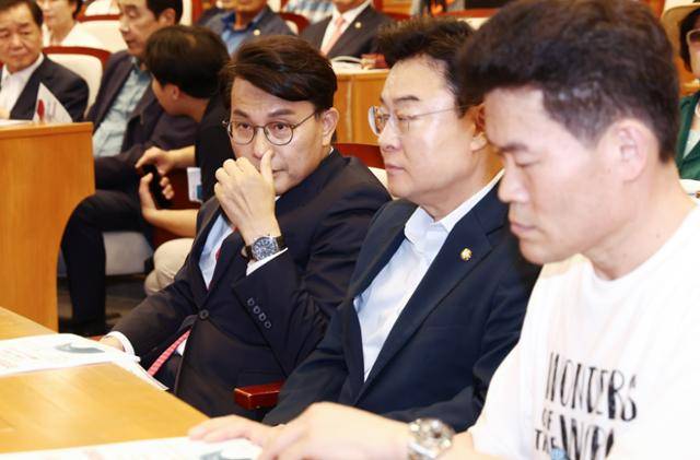 thumb/R658x0.q70/?fname=https://t1.daumcdn.net/news/202507/19/hankooki/20250719001148690done.jpg