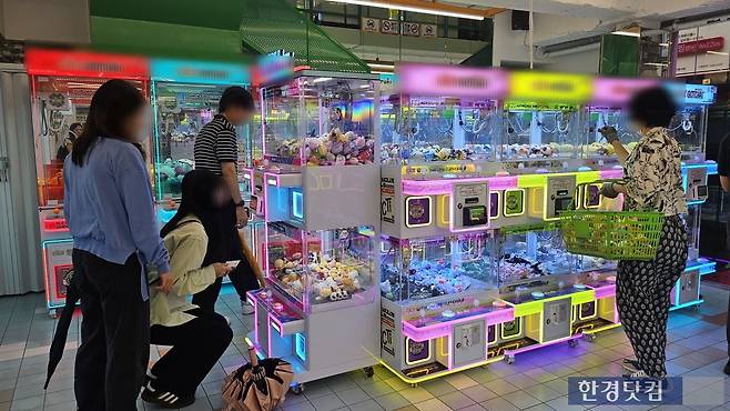 서울 중구의 한 인형뽑기 샵/사진=유지희 기자