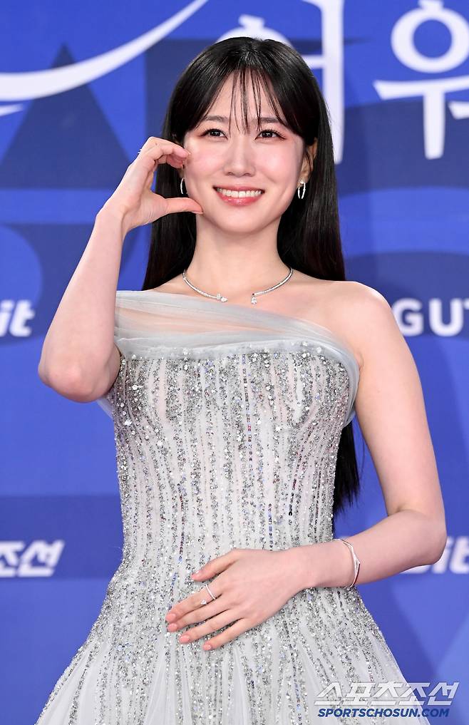 제4회 청룡시리즈어워즈(Blue Dragon Series Awards)가 18일 인천 파라다이스시티에서 열렸다. 박은빈이 레드카펫에서 포즈를 취하고 있다. 인천=허상욱 기자wook@sportschosun.com/2025.07.18/