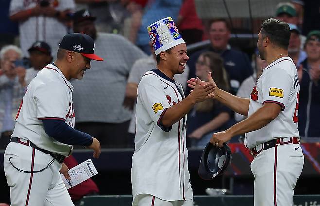 에디 페레스 애틀랜타 브레이브스 코치(제일 왼쪽)AFP연합뉴스