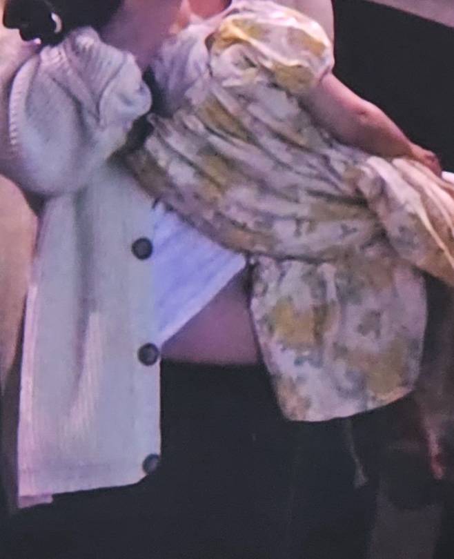 IMG_8640.jpeg 친구 결혼식에서 의도하지 않았던 노출을..