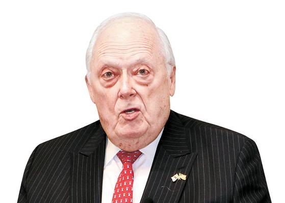 헤리티지재단의 창립자 에드윈 퓰너. 중앙포토