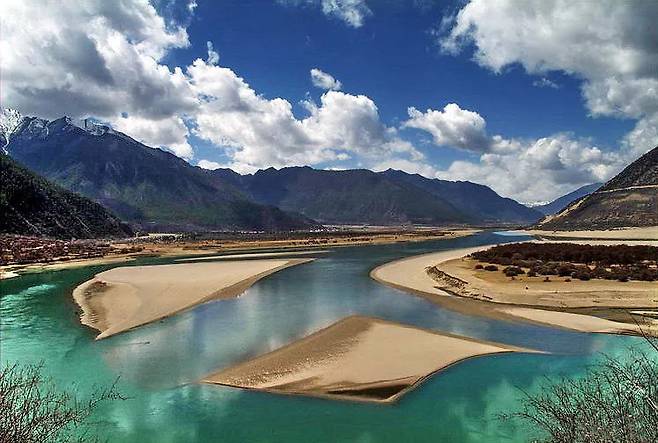 얄룽창포강. 바이두백과