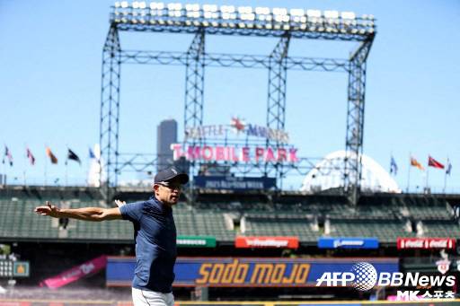 이치로는 여전히 현장에서 후배 선수들과 함께하고 있다. 사진=ⓒAFPBBNews = News1