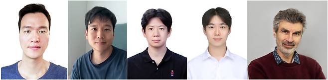 안성진 KAIST 전산학부 교수, 윤재식 박사과정, 조현서 석사과정, 백두진 석사과정, 요슈아 벤지오 몬트리올대 MILA  교수/사진=카이스트
