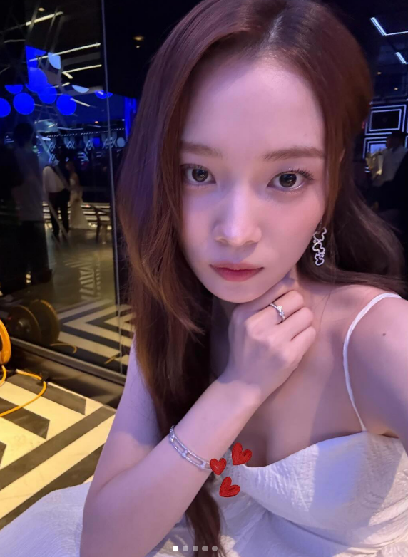윤소희 SNS