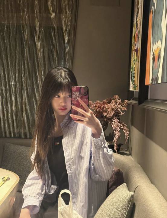 장원영 소셜 계정 캡처