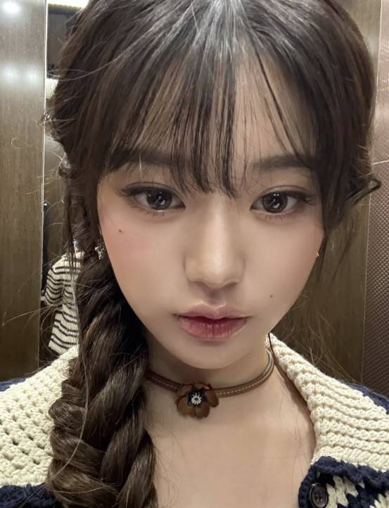 장원영 소셜 계정 캡처