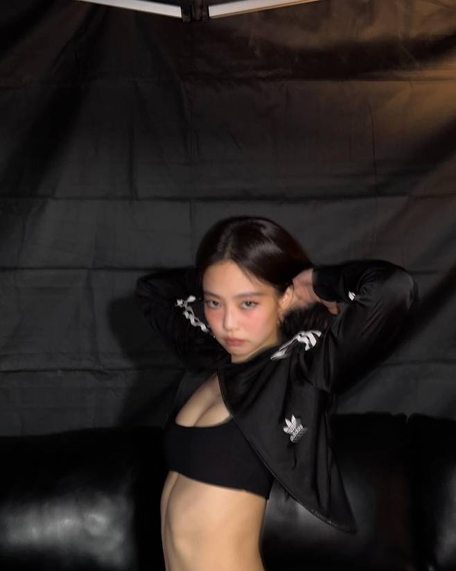제니 SNS 캡처
