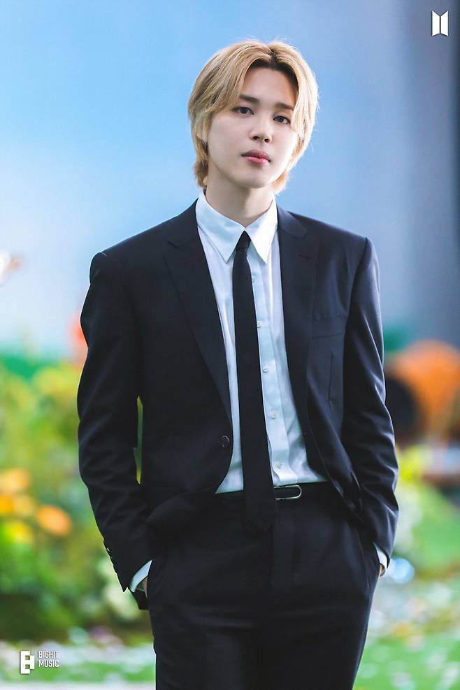 방탄소년단 지민, 글로벌 인기투표 197주 1위..또 新기록