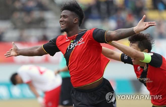 2018년 경남FC 시절 말컹의 골세리머니 장면 [연합뉴스 자료사진]
