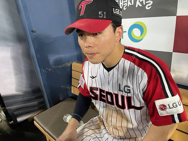 경기 후 인터뷰하는 문성주 [촬영 이대호]