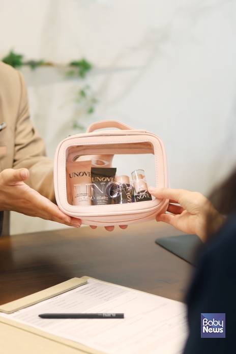 어노브(UNOVE)가 '호텔 나루 서울 – 엠갤러리 컬렉션' (이하 '호텔 나루 서울')과 함께 여름 한정 호캉스 콜라보를 선보인다.&nbsp;ⓒ어노브(UNOVE)