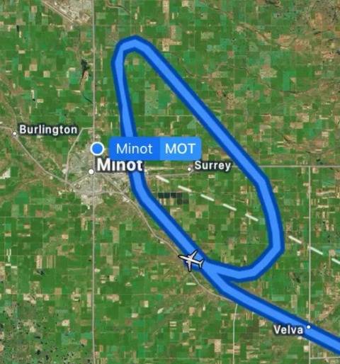 스카이웨스트항공 여객기가 추돌을 막기 위해 택한 우회 경로(뉴욕포스트 갈무리)