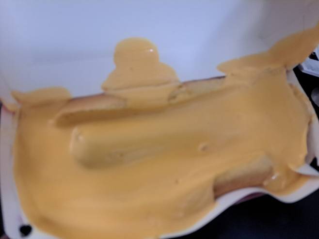 뉴욕에서 먹은 세븐 일래븐 치즈 핫도그인증