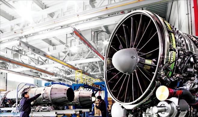 KF-21 전투기에 탑재되는 F-414 항공엔진. /한화에어로스페이스 제공