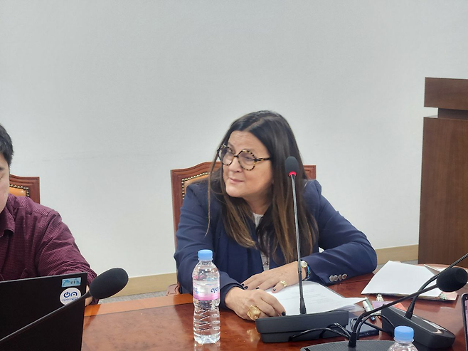 아나 브라이언 누그레레스 유엔 프라이버시 권리에 관한 특별보고관이 지난 2월 서울 여의도 국회에서 간담회에 참석해 있다. 민주사회를위한변호사모임 제공