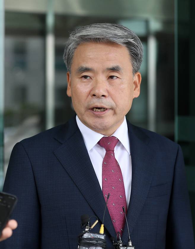 이종섭 전 국방부 장관이 2024년 9월3일 서울 용산구 중앙군사법원에서 열린 박정훈 대령 항명 혐의 공판에 증인으로 출석하고 있다. 김창길 기자