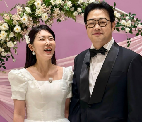 김경아-권재관 / 김경아 소셜미디어