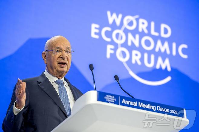 클라우스 슈바프 세계경제포럼(WEF) 회장 ⓒ AFP=뉴스1