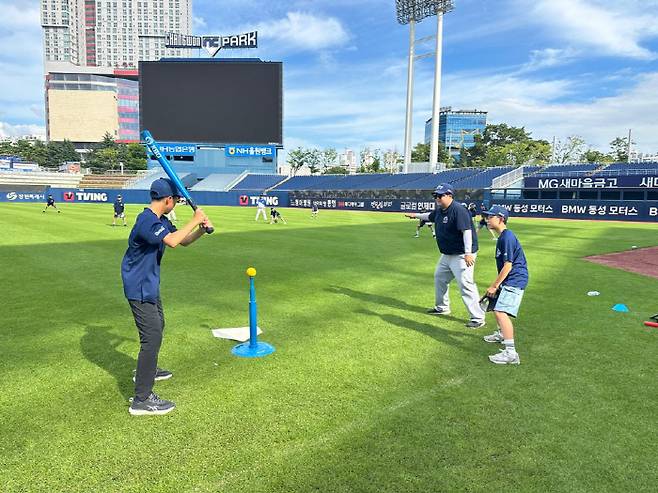 NC 다이노스 키즈클럽 티볼 원데이 클래스. 사진제공=KBO