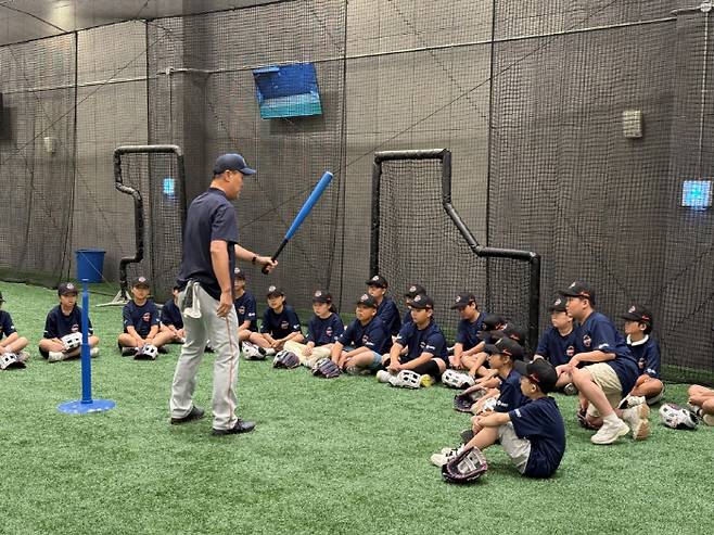 한화 이글스 키즈클럽 티볼 원데이 클래스. 사진제공=KBO