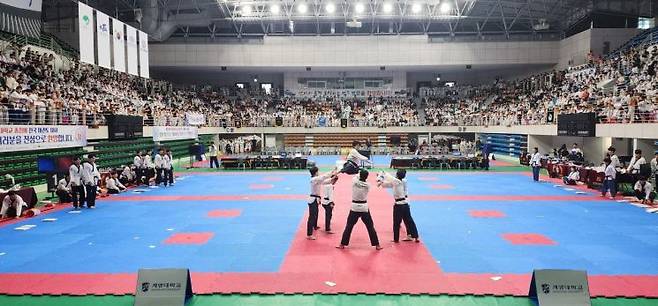 경북 영주시에서 진행중인  '계명대학교 총장배 전국태권도 대회' 모습